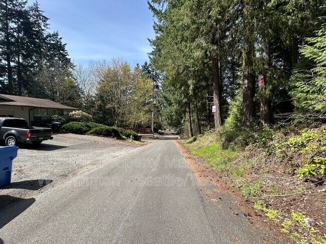 Foto del edificio - 5108 54th St W