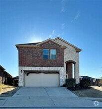Building Photo - 2070 Puma St