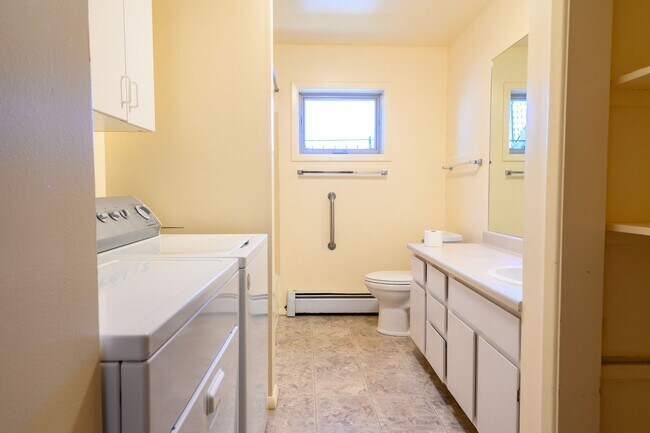 Foto del edificio - 302-308 N 11th Ave