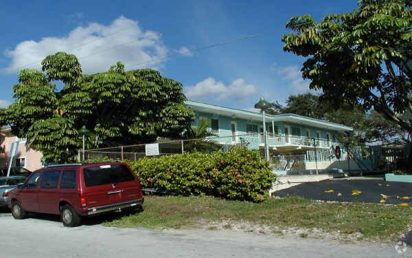 Foto del edificio - Glades Apartments