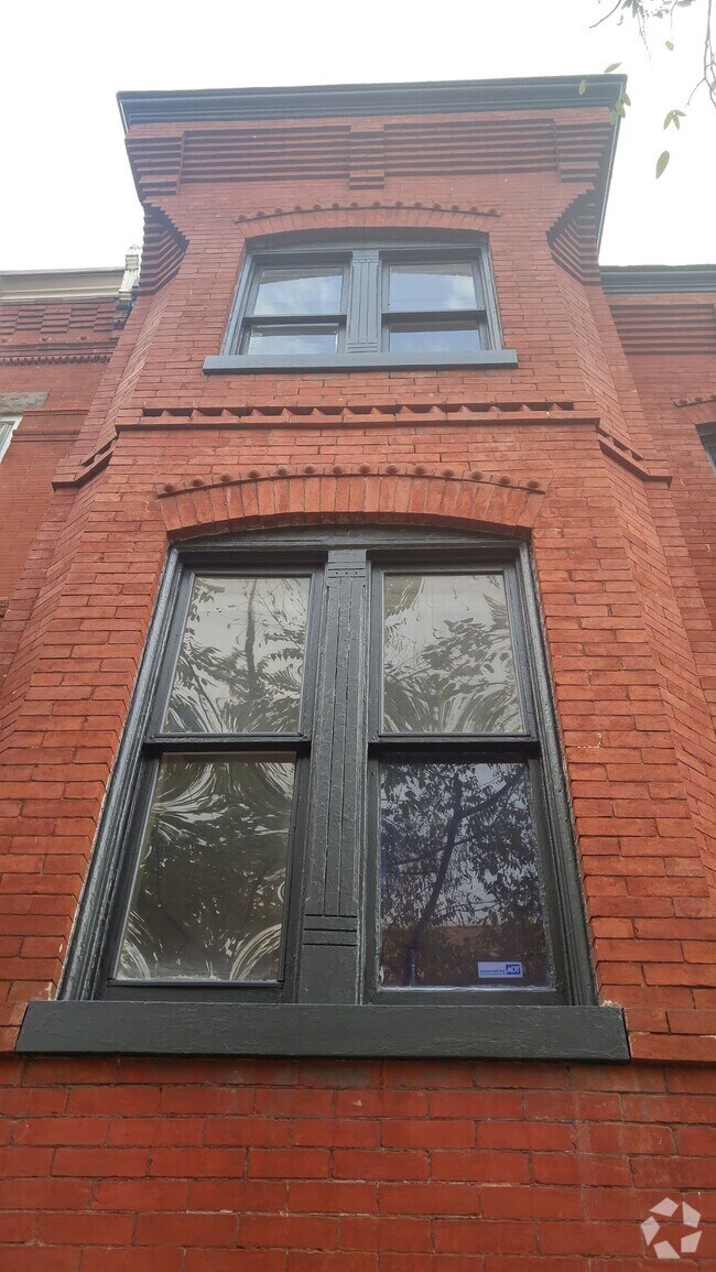 Apartments for rent near Fort Park and Palisades Trail in Arlington, VA Page 12