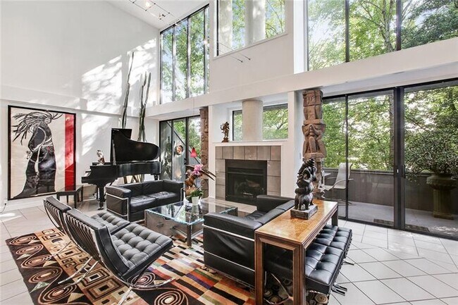 Foto del edificio - 2810 Northside Dr NW