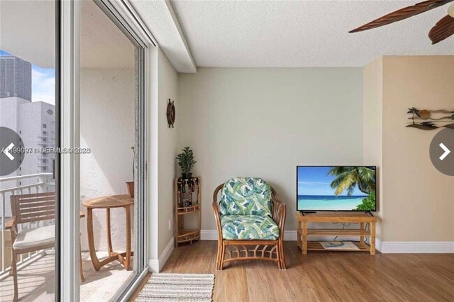 Building Photo - 770 Claughton Island Dr