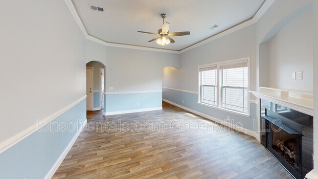Building Photo - 1321 Romany Ct