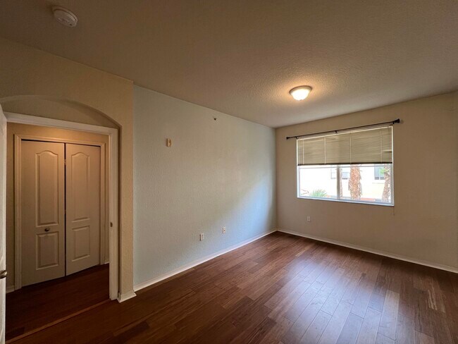 Building Photo - 11019 Legacy Ln