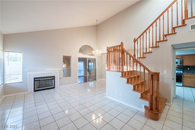 Building Photo - 7129 Paradise Bay Dr