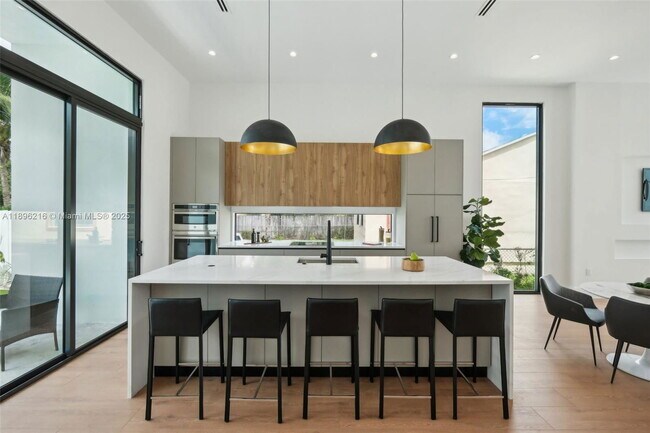 Foto del edificio - 510 NW 50th St