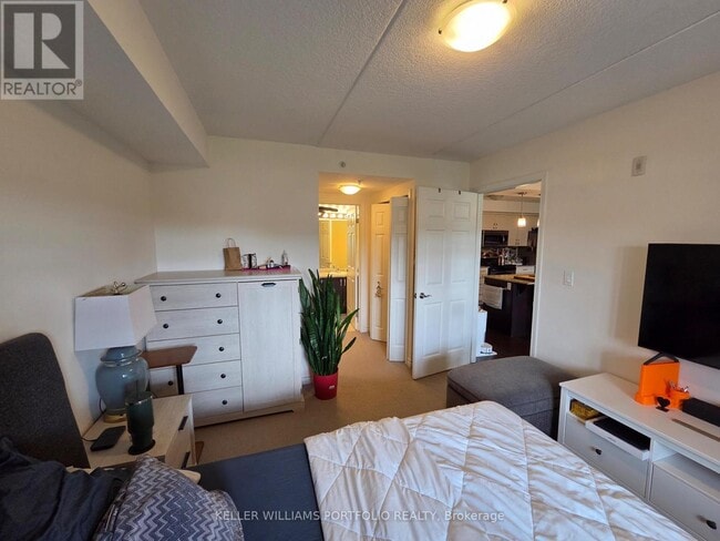 Building Photo - 776 Laurelwood Dr