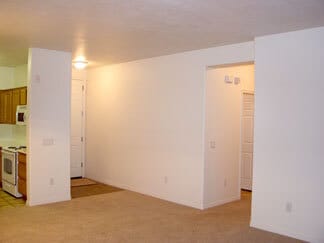 Building Photo - 934 N Slow Creek Ln