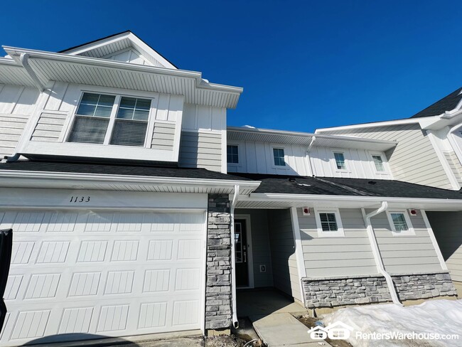 Foto del edificio - 1133 Middlefield Rd