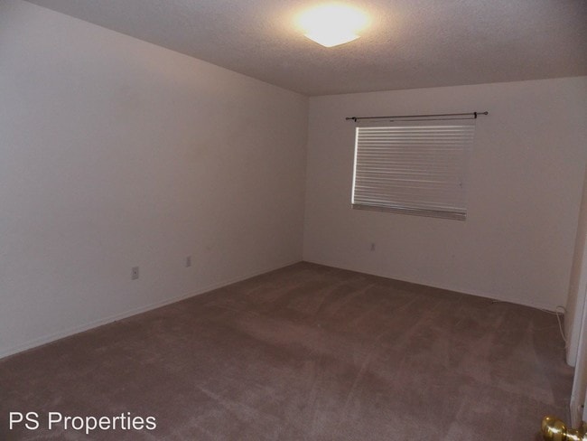 Building Photo - 6127 Murcia Ave NW