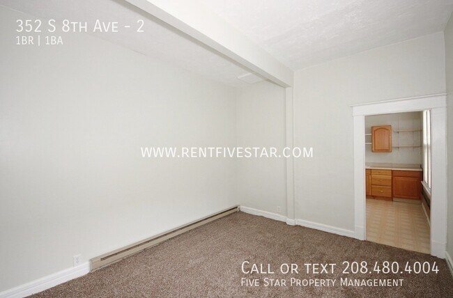 Foto del edificio - 352 S 8th Ave