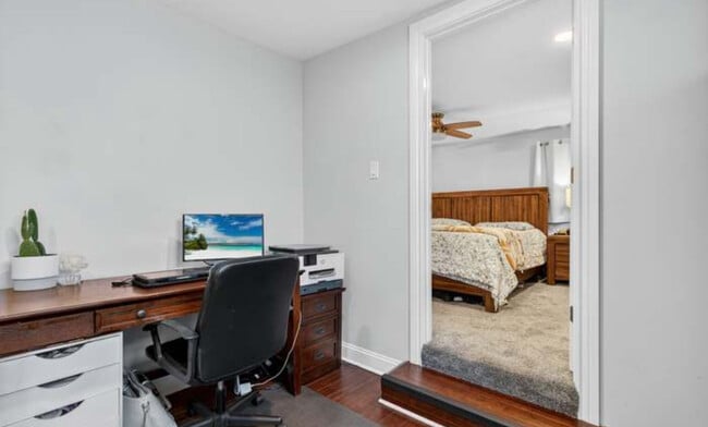 Foto del edificio - 14928 Walnut Dr