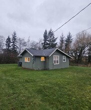 Building Photo - 797 Lange Rd