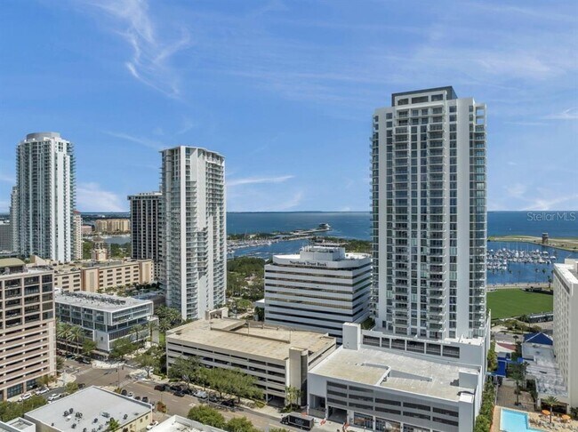 Foto del edificio - 301 1st St S