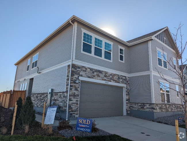 Building Photo - 4450 Barrow Ln