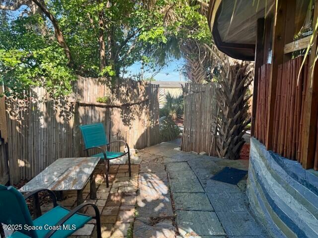 Building Photo - 250 Melaleuca Dr