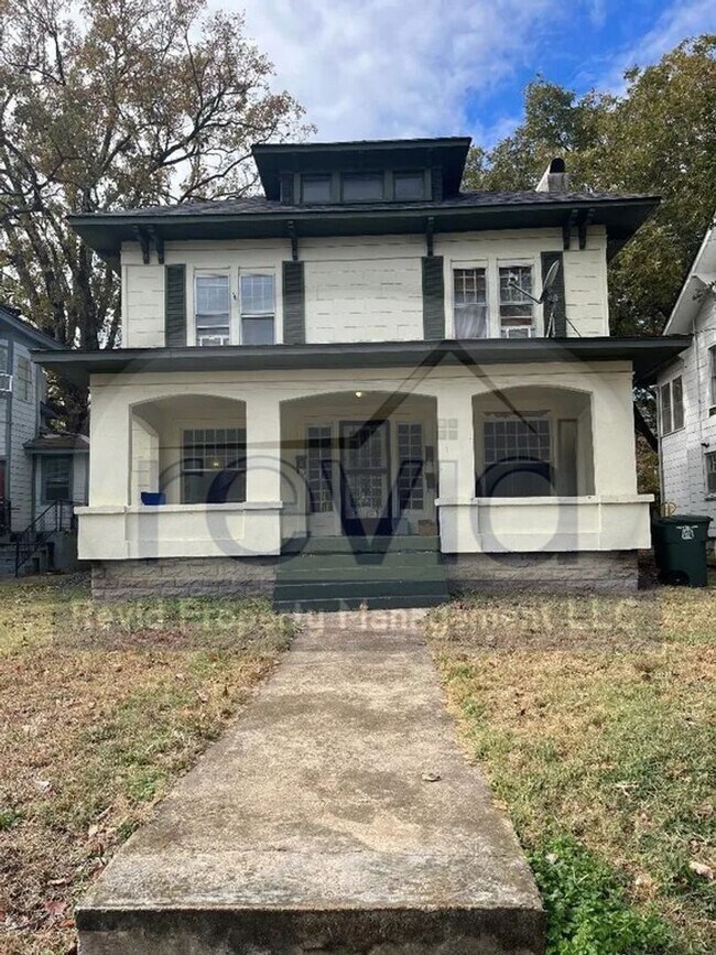 Building Photo - 25 S Barksdale St