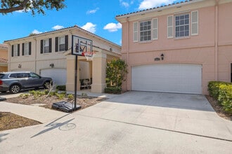 Building Photo - 2058 Tarpon Lake Way