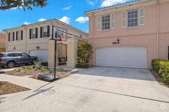 Building Photo - 2058 Tarpon Lake Way