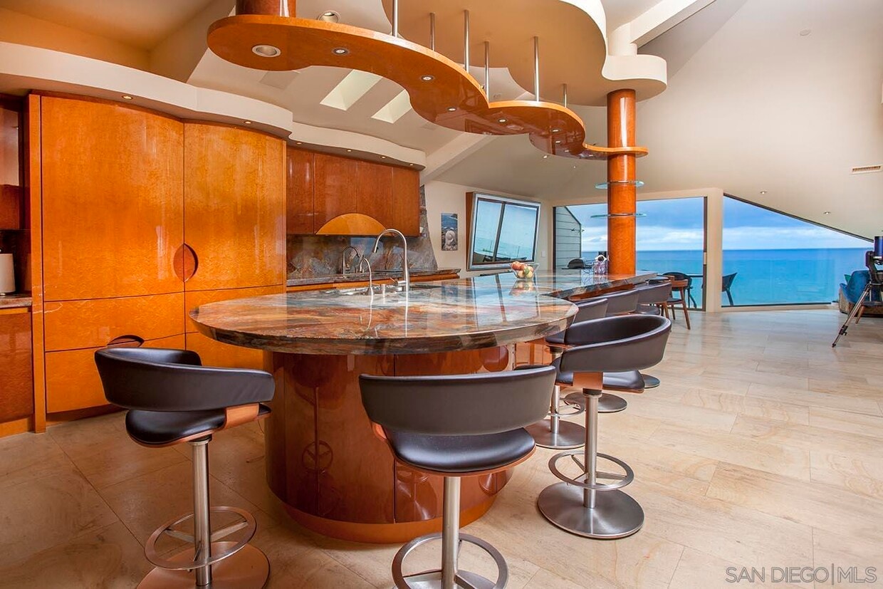 205 S Helix Ave Unit 71/72, Solana Beach, CA 92075 Condo for Rent in