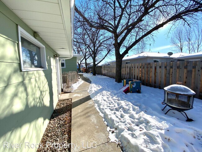 Foto del edificio - 4 br, 2 bath House - 3034 18th St S