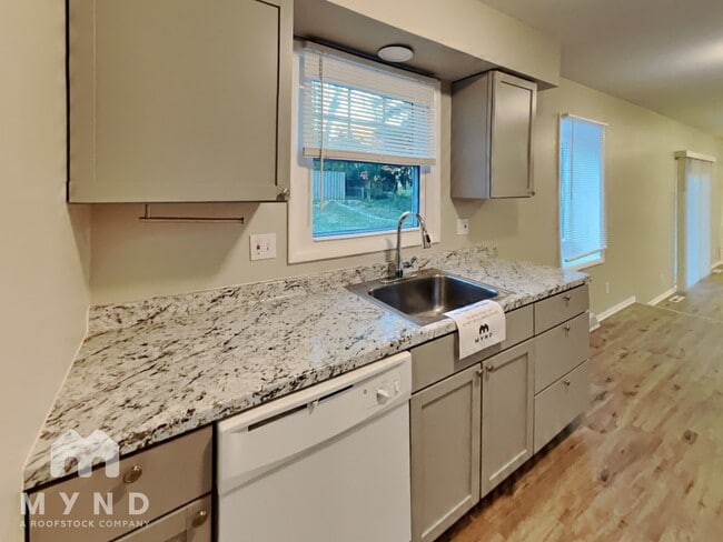 Foto del edificio - 4163 Kenridge Dr