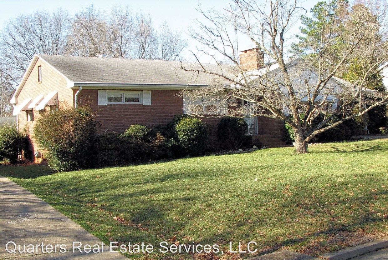 Foto principal - 3 br, 2.5 bath House - 1424 Eldorada Rd.