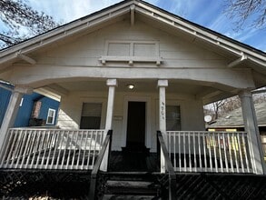 Building Photo - 4904 Brooklyn Ave