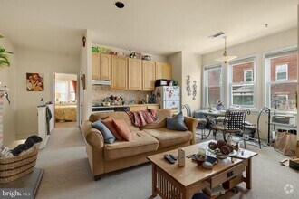 Building Photo - 846 Corinthian Ave