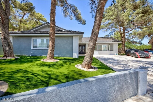 Foto del edificio - 5033 Saluda Cir