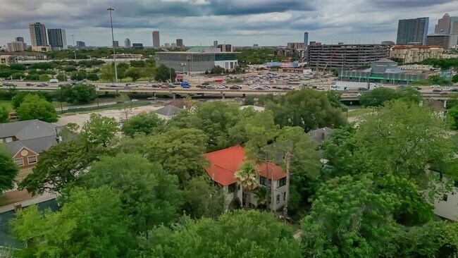 Foto del edificio - 4601 Caroline St