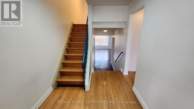 Building Photo - 79 Watney Crescent