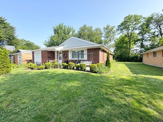 Foto del edificio - 4644 Broadhurst Dr
