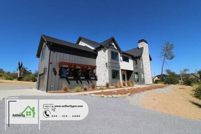 Foto del edificio - 15936 Cindee Ln