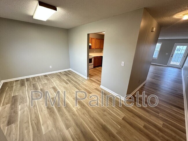 Building Photo - 1 Scottsdale Ct