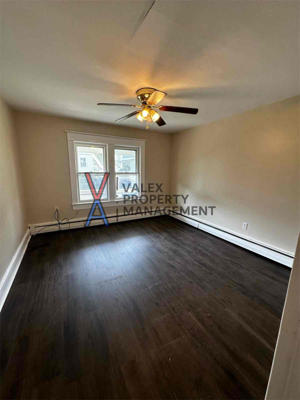 Foto principal - 531 N Bromley Ave