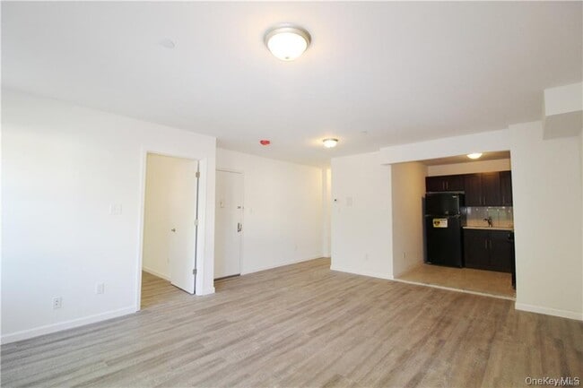 Foto del edificio - 1342 Prospect Ave