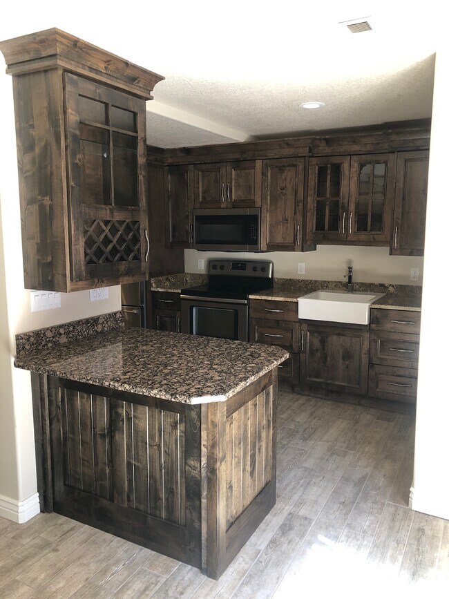 13717 S Lovers Ln Riverton UT 84065 House For Rent In Riverton UT 