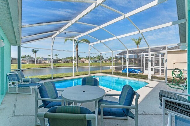 Foto del edificio - 233 Reserve Dr