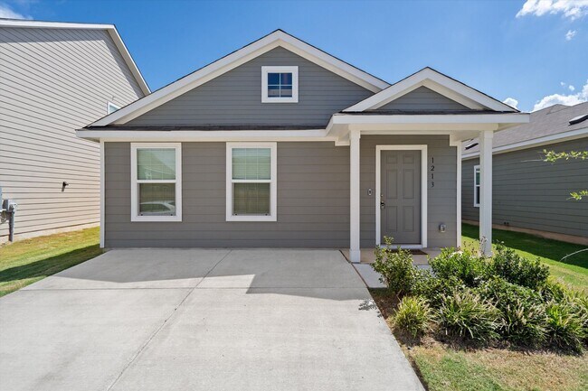 Foto del edificio - Wonderful 3-Bedroom Home Available For Ren...