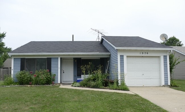 Building Photo - 1076 Crestwood Ln