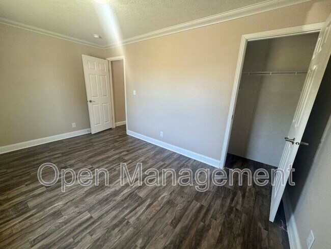 Foto del edificio - 8701 NE 107th Pl