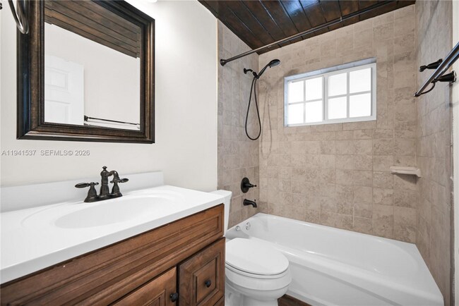 Foto del edificio - 6560 SW 39th St