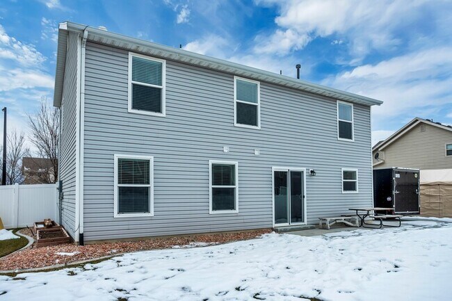 Building Photo - 1378 W 150 N