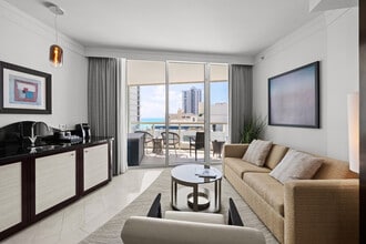 Building Photo - 4391 Collins Ave