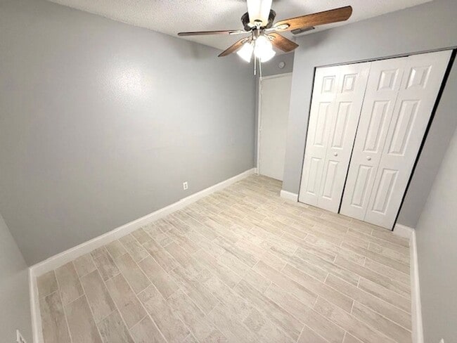 Building Photo - 5228 Cherry Ave