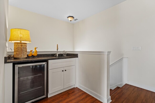 Foto del edificio - 4555 Grand Key Loop W