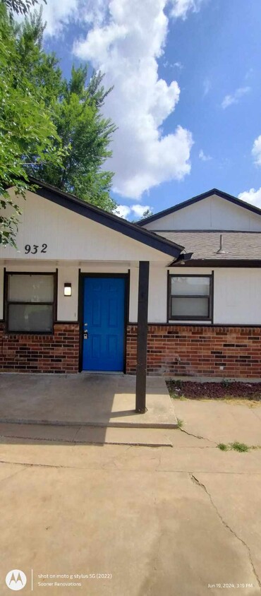 Foto principal - 932/934 SW 62nd St