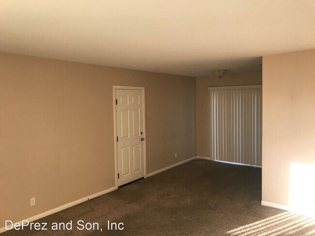 Building Photo - 3 br, 2 bath House - 2945 WENDELL WAY